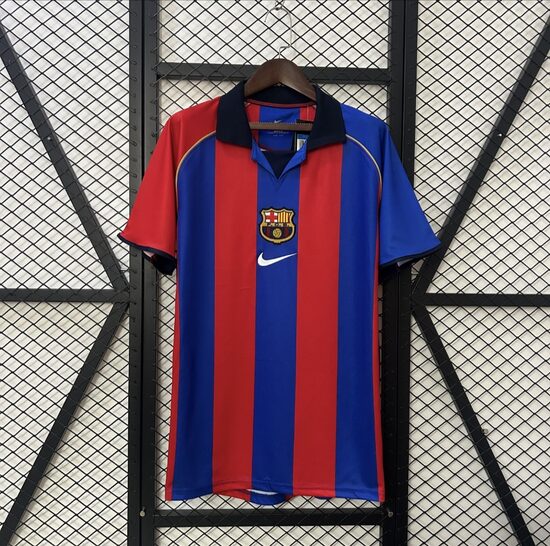 ברצלונה רטרו 01/02 בית